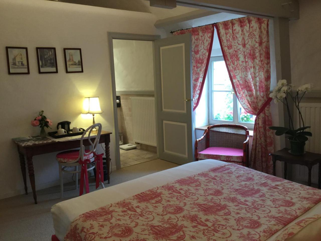 B&B Auberge De Klasse เวอร์เนอ ภายนอก รูปภาพ